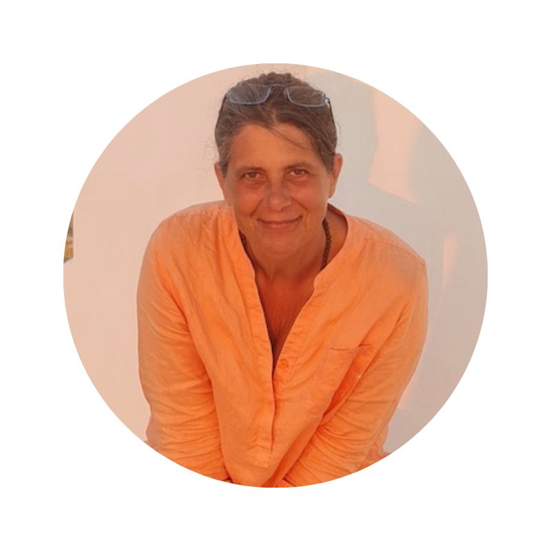 Lia Constantinides - Hatha Yoga, Meditation, Chanting